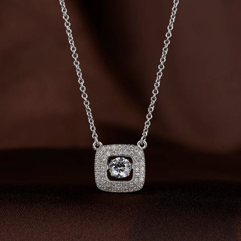 MOISSANITE