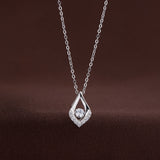 MOISSANITE HIT