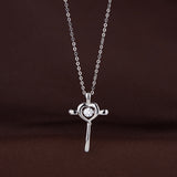 MOISSANITE HIT